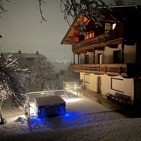 Apart Moidl Mit Privatem Pool Харт им Цилертал Екстериор снимка